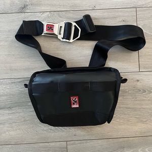 Chrome bags sling